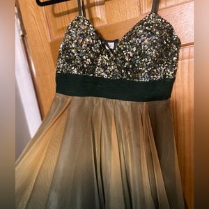 Scala Sequin Embellished Dress in Gold and Black
